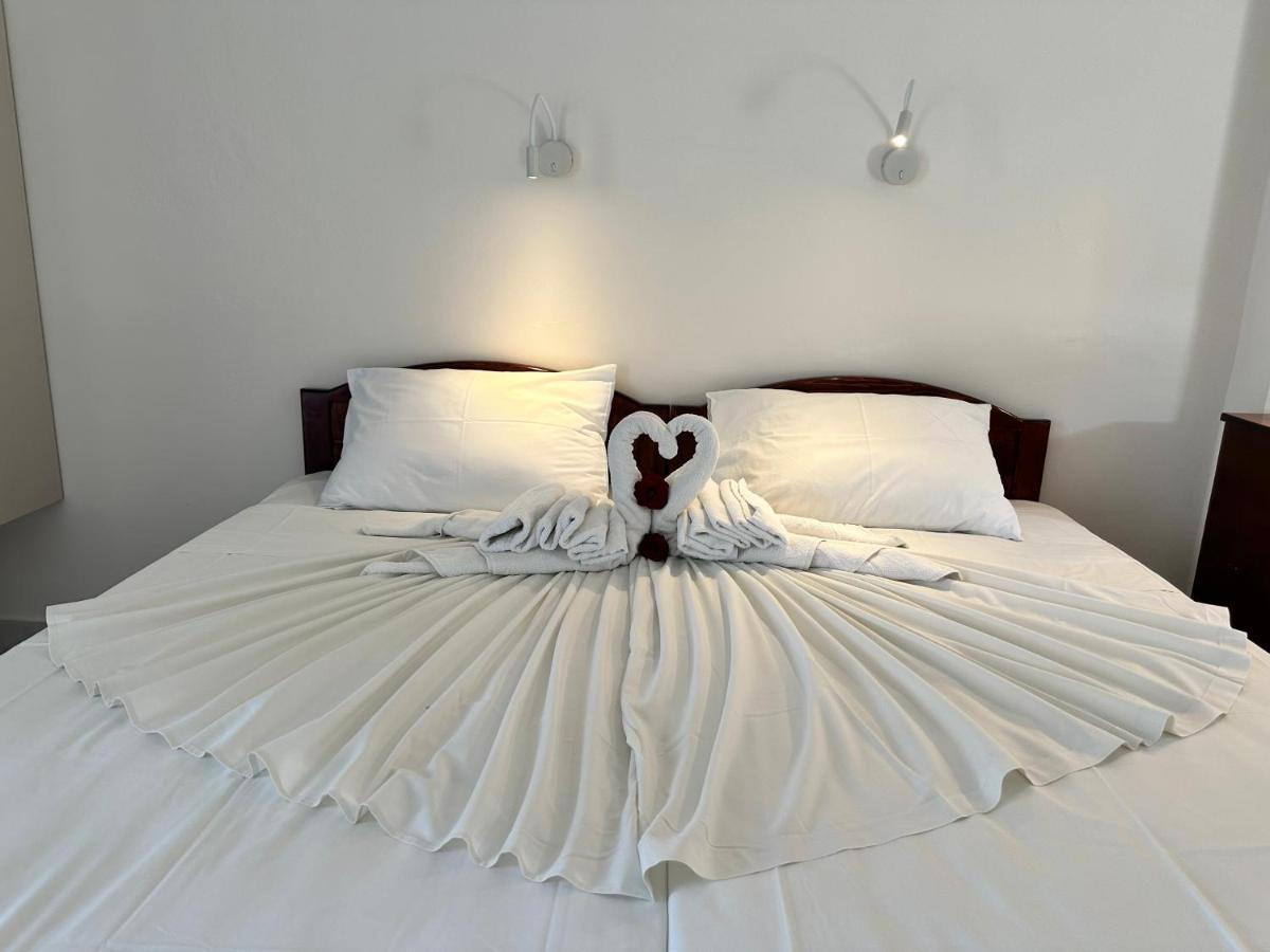 Aggelos Family Hotel Мораитика Экстерьер фото